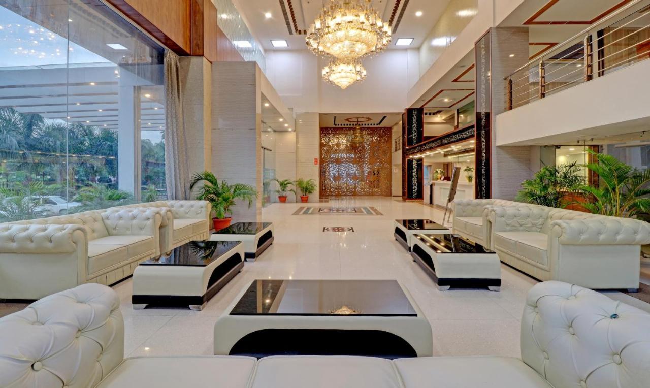 Treebo Premium Pearl Avenue, Ring Road Hotel Dehradun Buitenkant foto