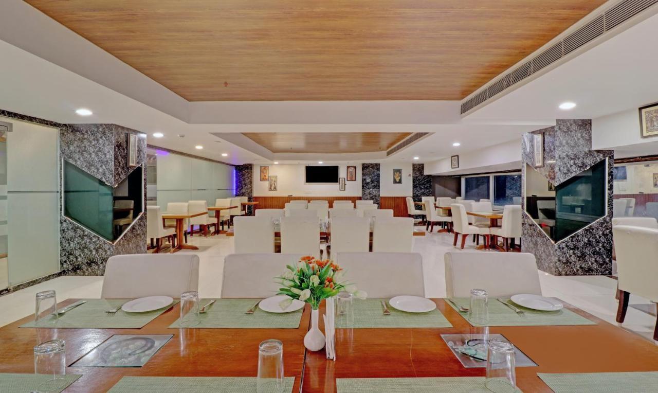 Treebo Premium Pearl Avenue, Ring Road Hotel Dehradun Buitenkant foto