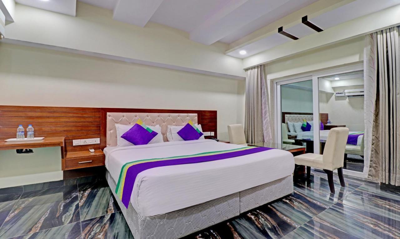Treebo Premium Pearl Avenue, Ring Road Hotel Dehradun Buitenkant foto