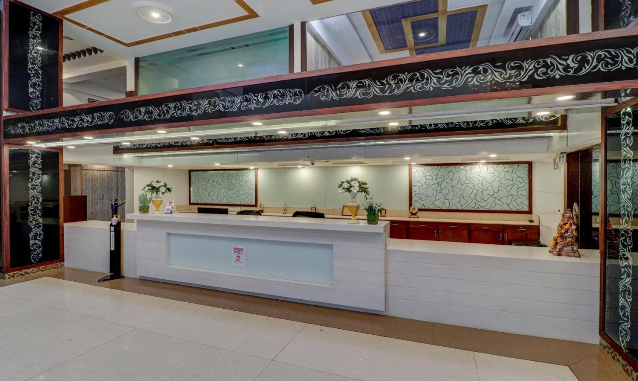 Treebo Premium Pearl Avenue, Ring Road Hotel Dehradun Buitenkant foto