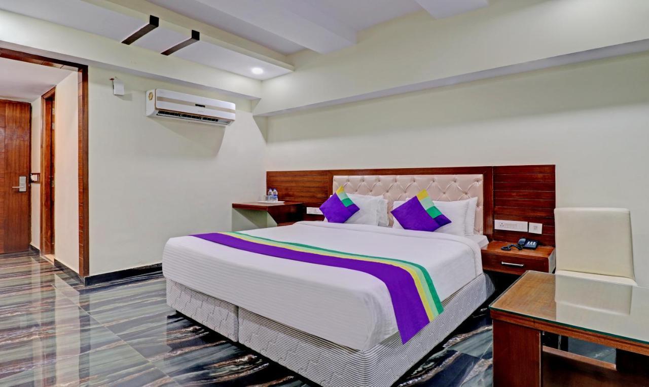 Treebo Premium Pearl Avenue, Ring Road Hotel Dehradun Buitenkant foto