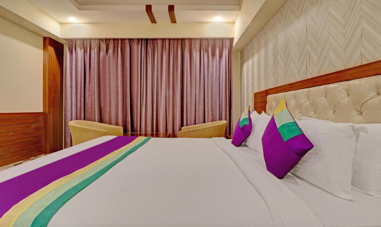 Treebo Premium Pearl Avenue, Ring Road Hotel Dehradun Buitenkant foto